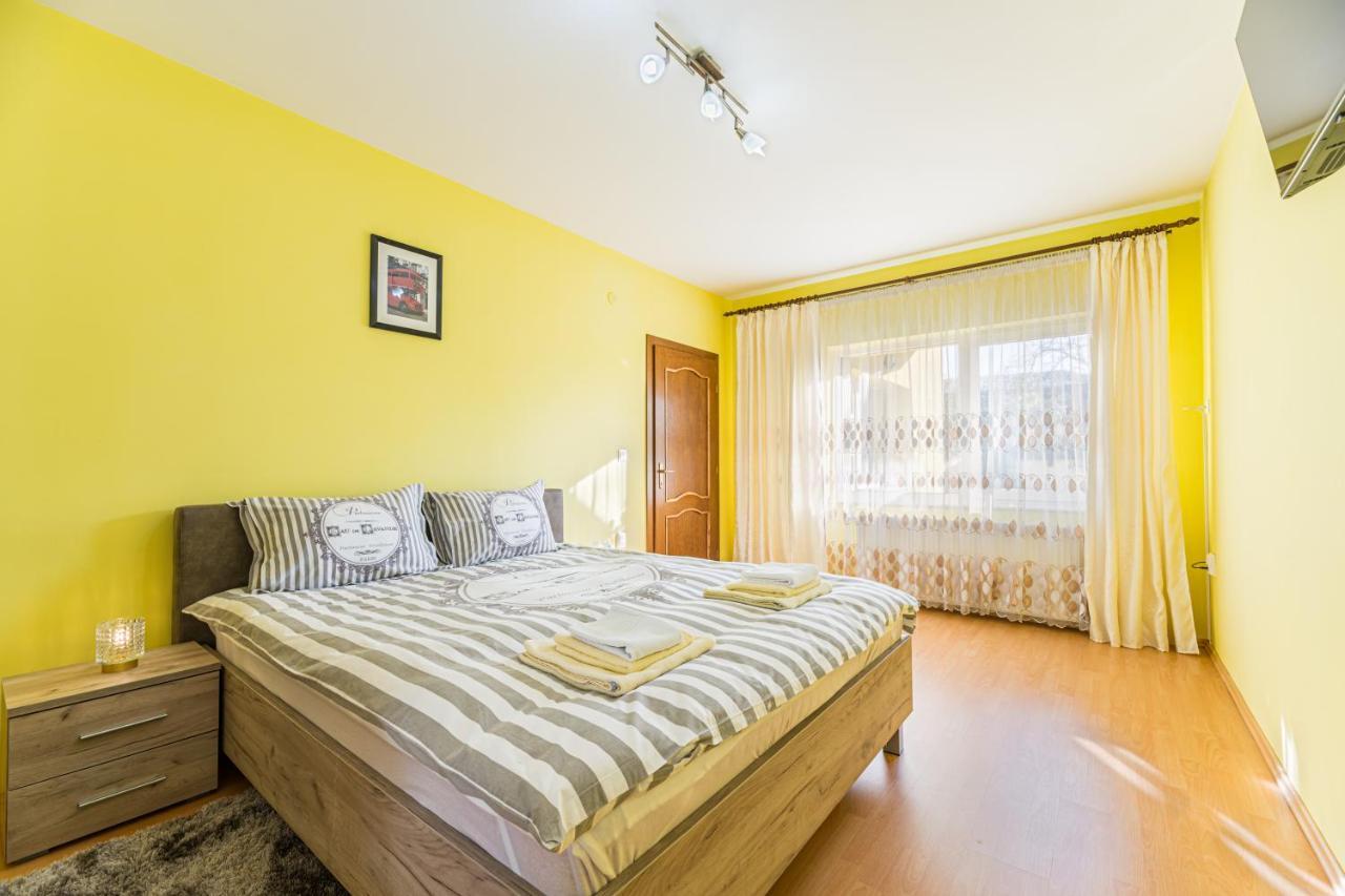 Casa David Villa Sacele Bagian luar foto