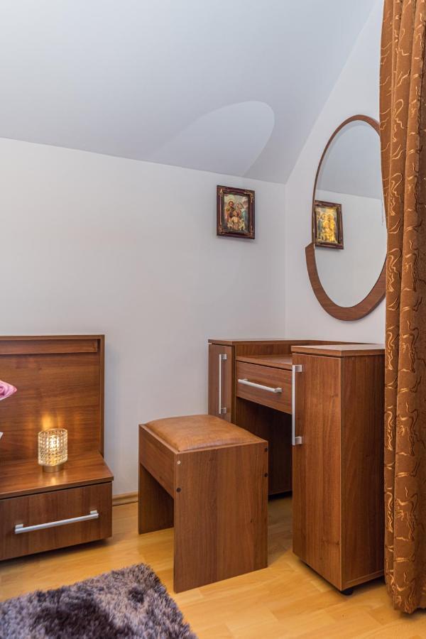 Casa David Villa Sacele Bagian luar foto